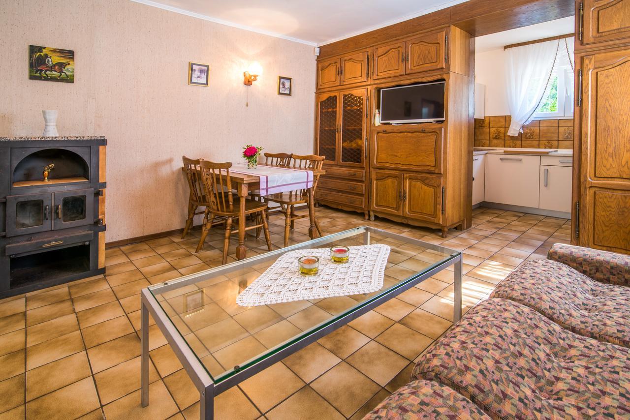 Apartments Palme Малинска Экстерьер фото